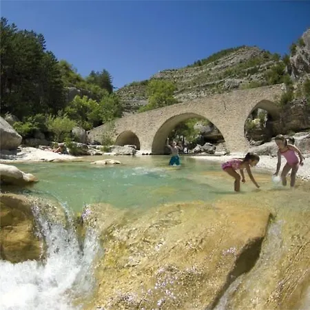 Hotel De Sur Meouge 2*